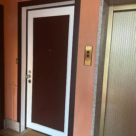 Bicocca Modern Lägenhet