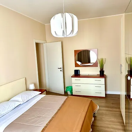 Lägenhet Bicocca Modern *